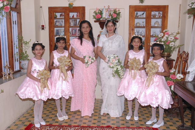 2009/Nisha4.jpg