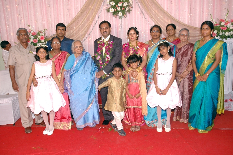 2009/nisha1.JPG
