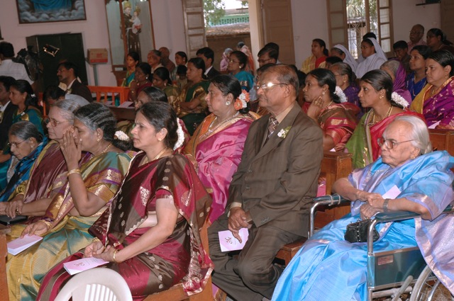 2009/nisha12.jpg