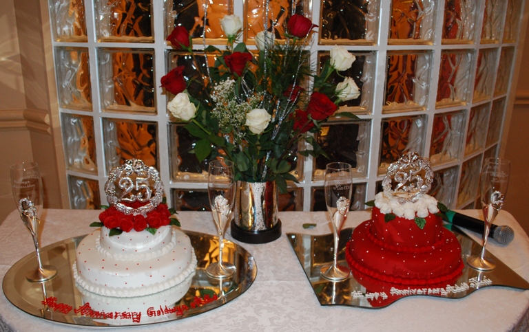 2010/bl25cakeAC1.jpg