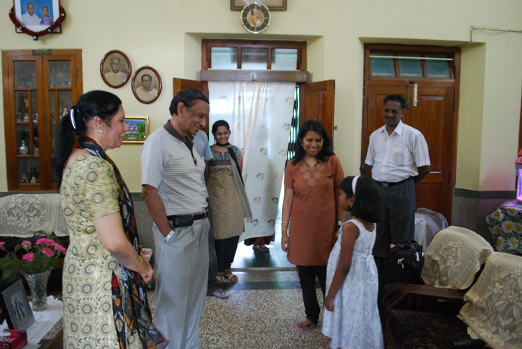 2010/ind1074.JPG