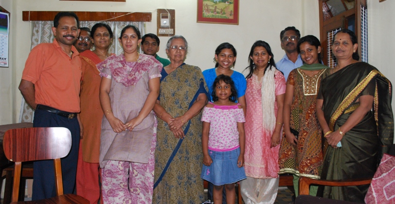 2010/ind10flad.jpg