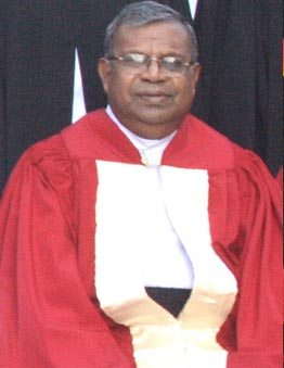 2011/BishopImmanuel.jpg