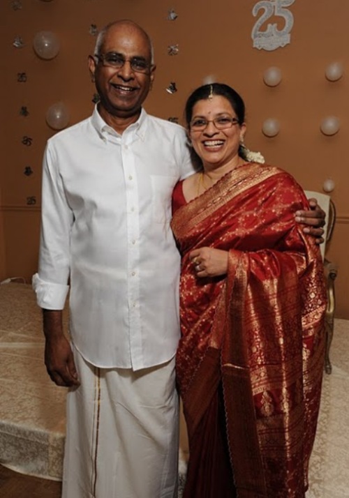 2011/raj100.jpg